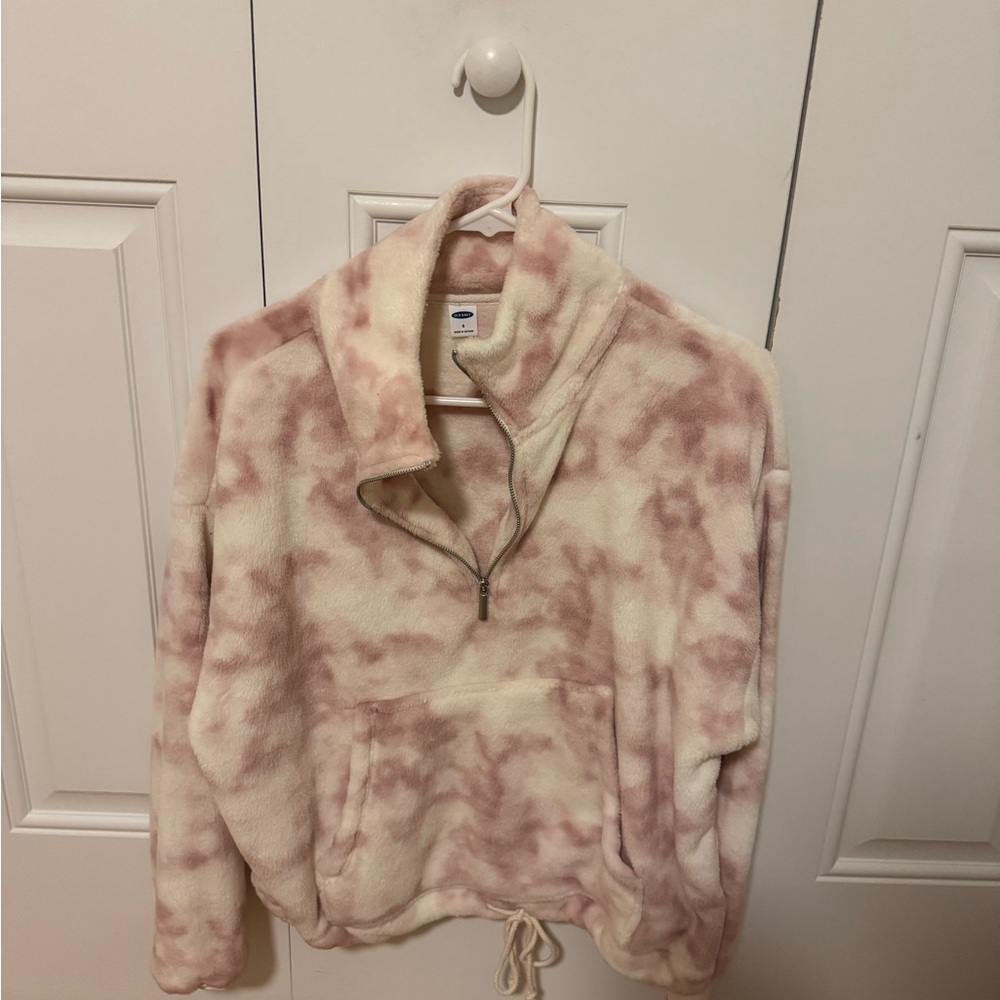Old Navy Pink and Cream Fleece Pullover